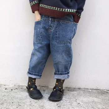  2020 m. rudens pradžioje, vaikų drabužiai nauji berniukų ir mergaičių mados vidurio juosmens priekiniai ir galiniai didelės kišenės Vakarų stiliaus džinsai